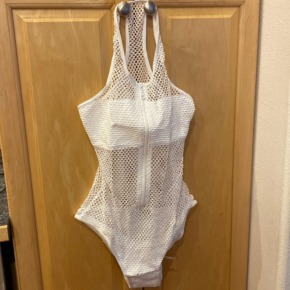Melissa Odabash Zuma swimsuit as seen on Jennifer Lawrence in Passengers